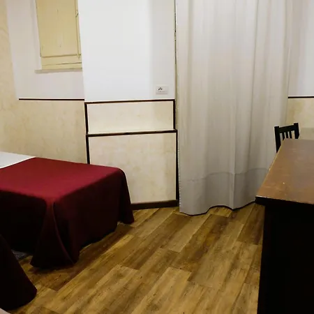 Nettuno Hotel 2*