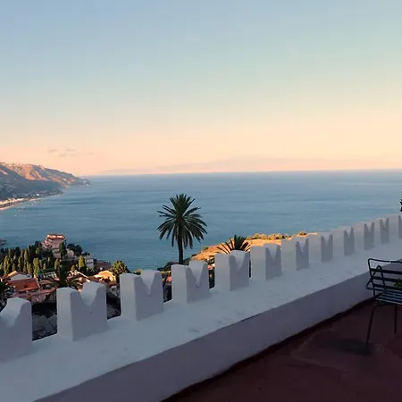 Nettuno 2* Taormina